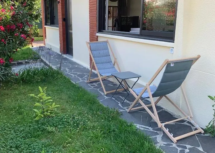 Studio Chic & Garden - Parking - Wifi - Tv